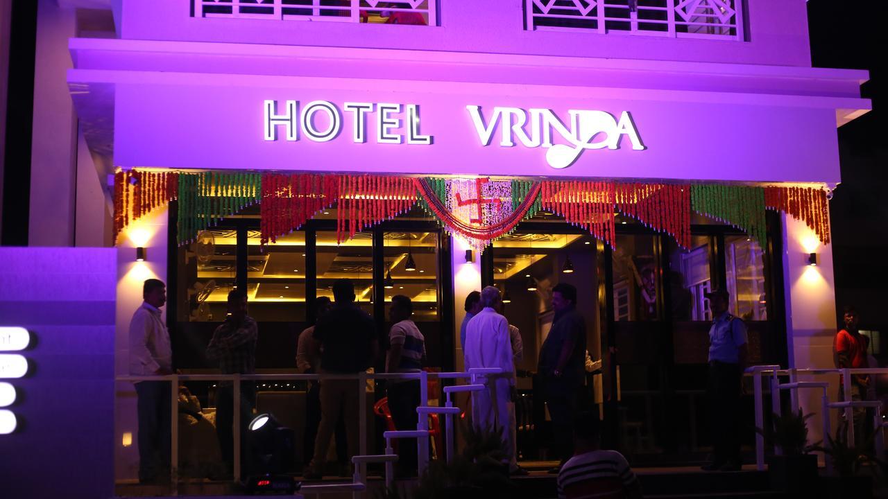 Hotel Vrinda Latur Bagian luar foto